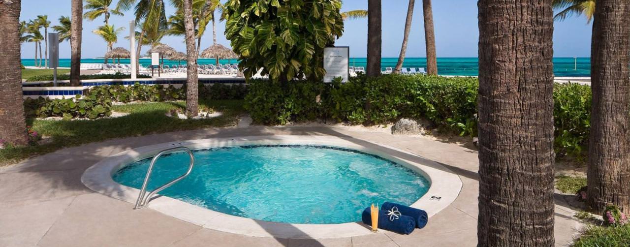 200215p2_jacuzzi_14_s Melia Nassau Beach Nassau Bahamas