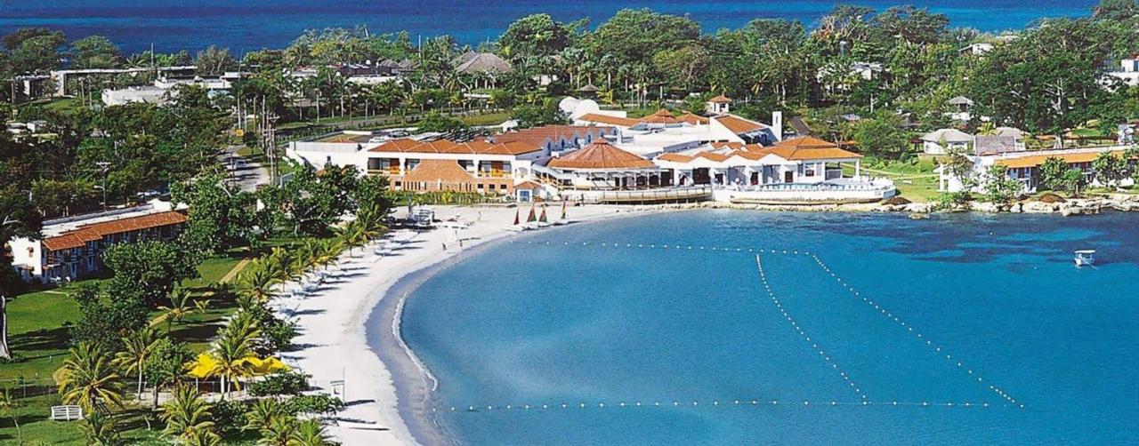 217108_13_s Grand Lido Negril Beach Resort Negril Jamaica
