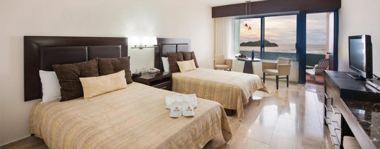 Elite_double_castilla_beach_rooms_08_r El Cid Castilla Beach Hotel Mazatlan Mexico