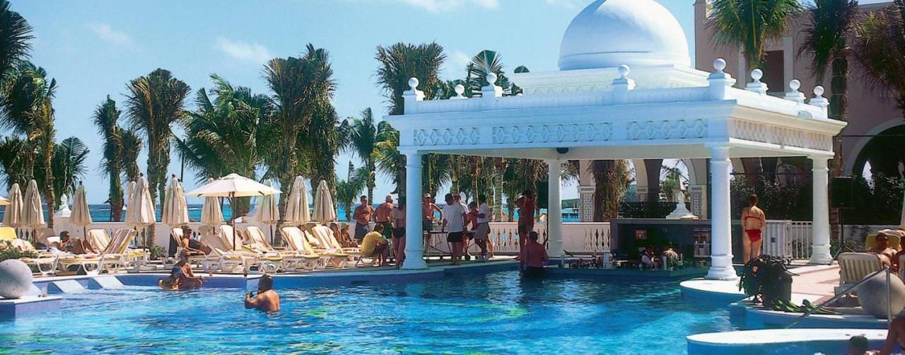 Cancun Mexico Riu Palace Las Americas Pool Swim Up Bar