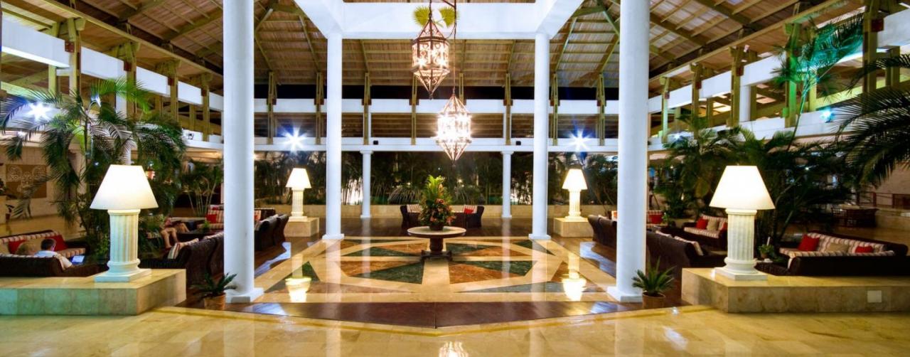 Catalonia Bavaro Resort Punta Cana Dominican Republic 03_lobbyb_varo_03_s