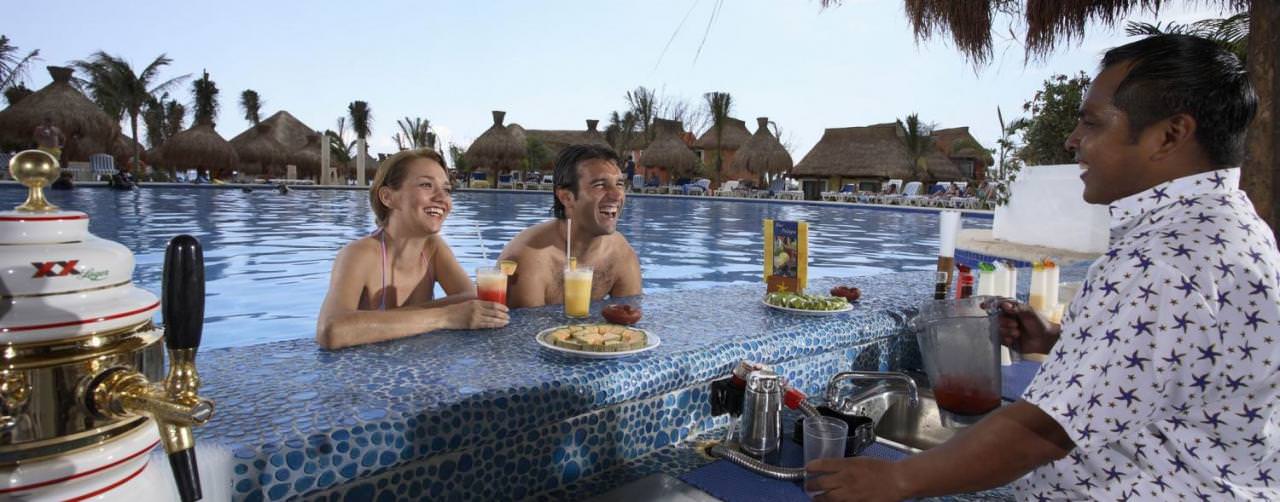 Cozumel Mexico Bar Swim Up Pool Bar Iberostar Cozumel