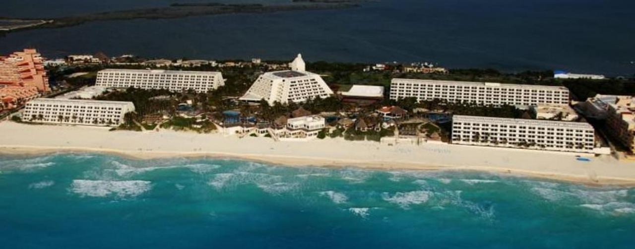 Grand Oasis Cancun Cancun Mexico Aerial_r