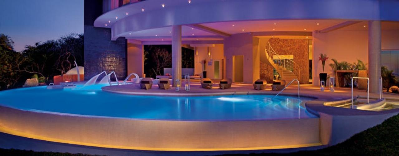 Huatulco Mexico Sechu_spabuilding_night_2 Secrets Huatulco Resort Spa