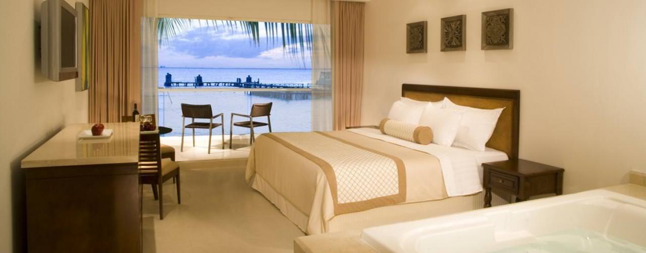 Isla Mujeres Cancun Isla Mujeres Palace Room Deluxe King Bed Jacuzzi