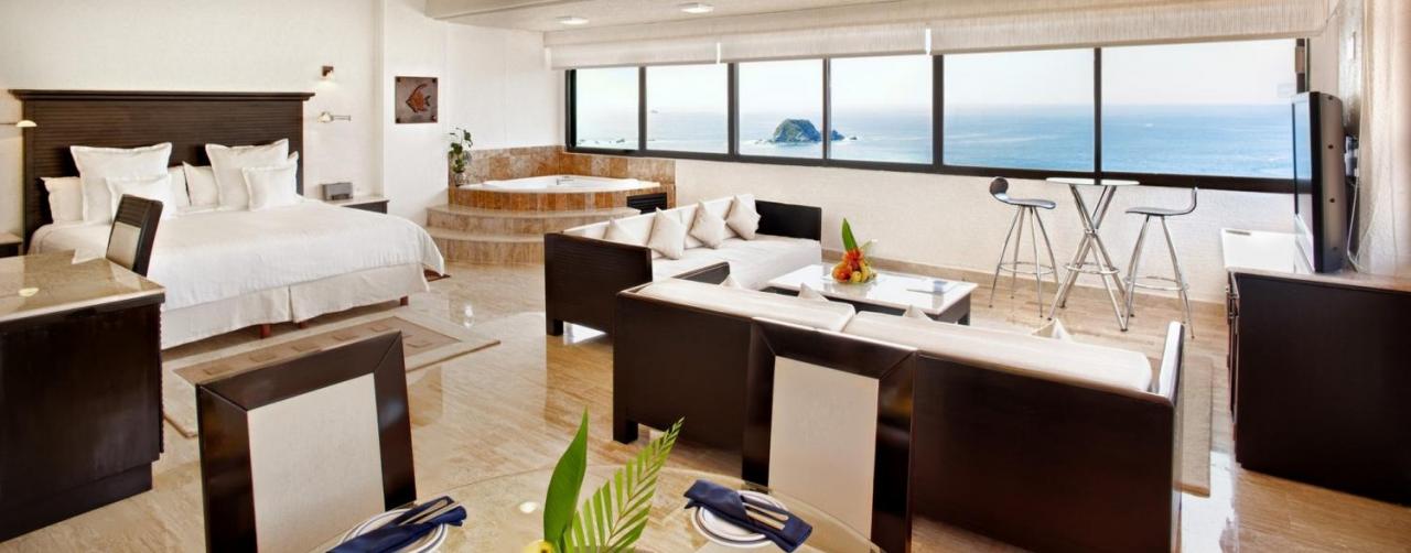Ixtapa Zihuatanejo Mexico Ixt_room_26_low_s Barcelo Ixtapa Beach Resort