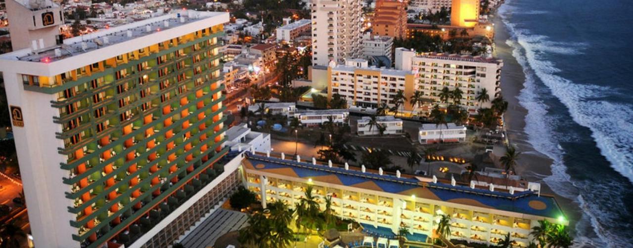 El Cid Castilla Beach Hotel Mazatlan Mexico El Cid Castilla Beach Hotel Tower Afternoon R Elite Double Rooms 08