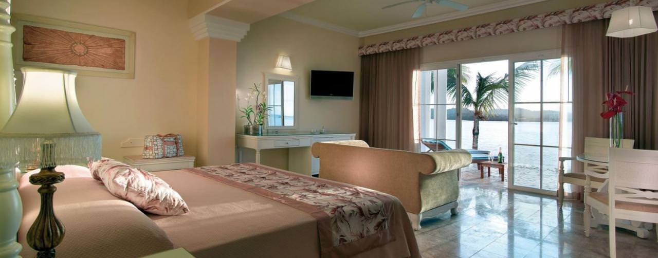 Montego Bay Jamaica Grand Palladium Jamaica Resort Spa Room Suite Bedroom