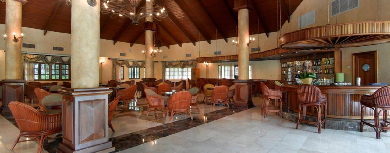 Punta Cana Dominican Republic Bar Hemingways Grand Palladium Bavaro Resort Spa