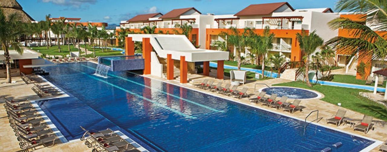Punta Cana Dominican Republic Breathless Punta Cana Brepc_ext_freestylepool_1