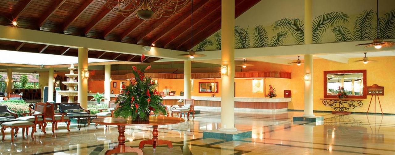 Punta Cana Dominican Republic Grand Palladium Palace Resort 200234o5_lobby2_13_s