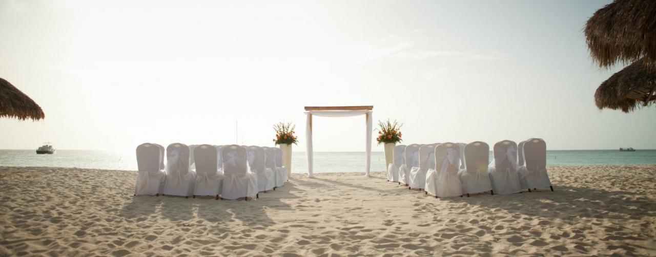 Radisson Aruba Resort Casino Aruba Caribbean White_asile_wedding_s