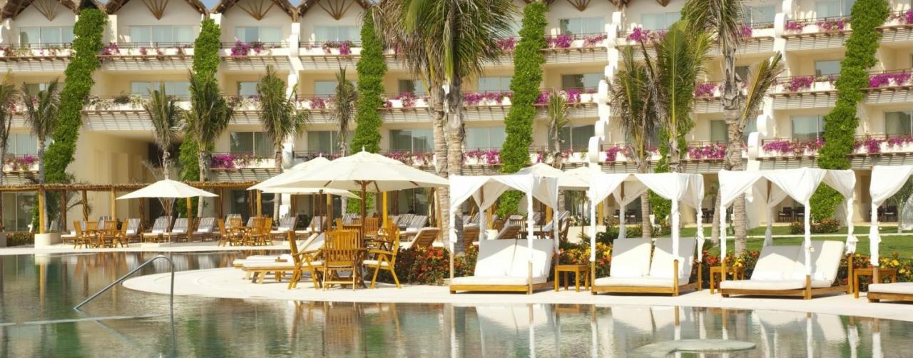 Riviera Maya Mexico Gvrm Ambassador_and_pool_s Grand Velas Riviera Maya