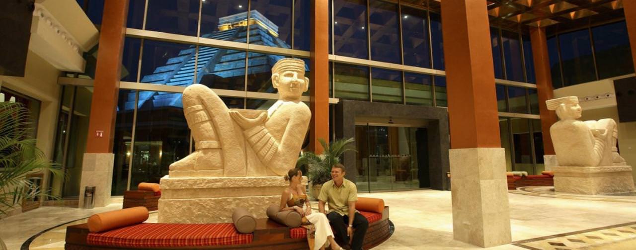 Riviera Maya Mexico Iberostar Paraiso Maya Amenities Lobby At Night