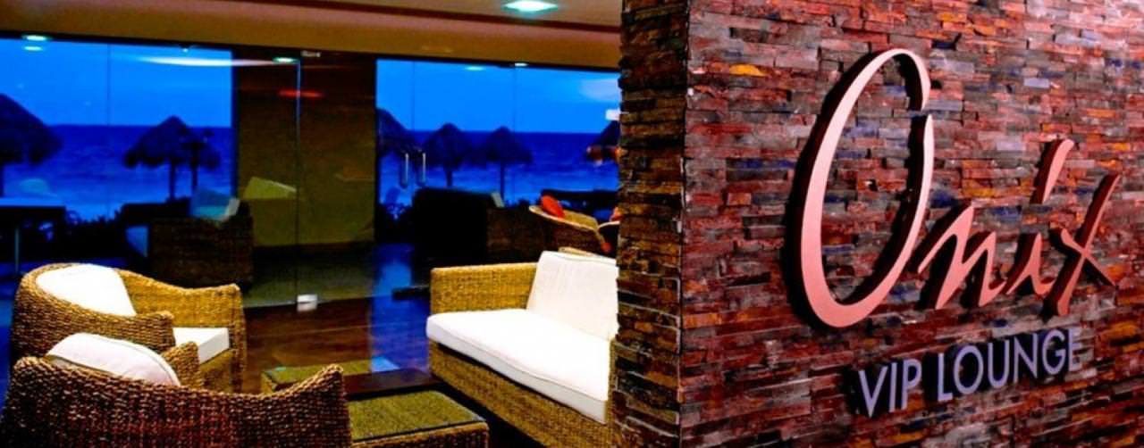 Riviera Maya Mexico Ocean Coral Turquesa By H10 Amenities Onix Privilege Club Vip Lounge