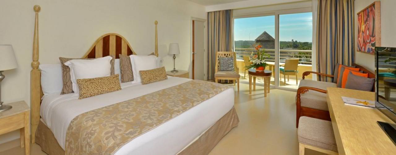Riviera Nayarit Puerto Vallarta Iberostar Playa Mita Room Standard King Bed Balcony