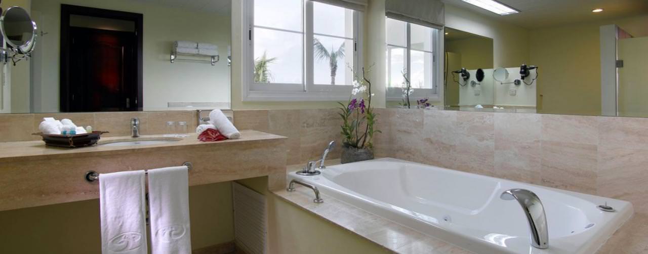Room Bathroom Grand Palladium Jamaica Resort Spa Montego Bay Jamaica