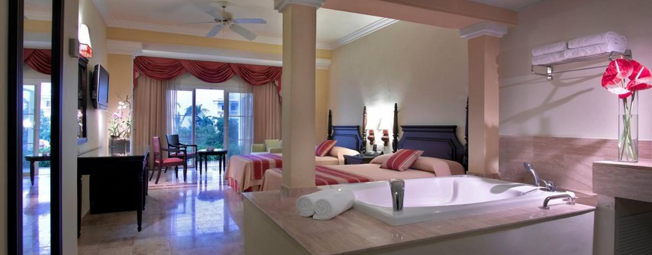 Room Junior Suite Jacuzzi Grand Palladium Jamaica Resort Spa Montego Bay Jamaica