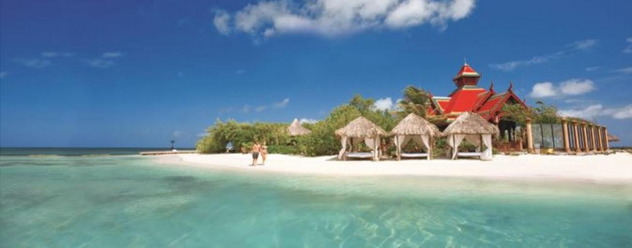 Sandals Royal Caribbean Resort Private Island Montego Bay Jamaica Mbjroys_r01