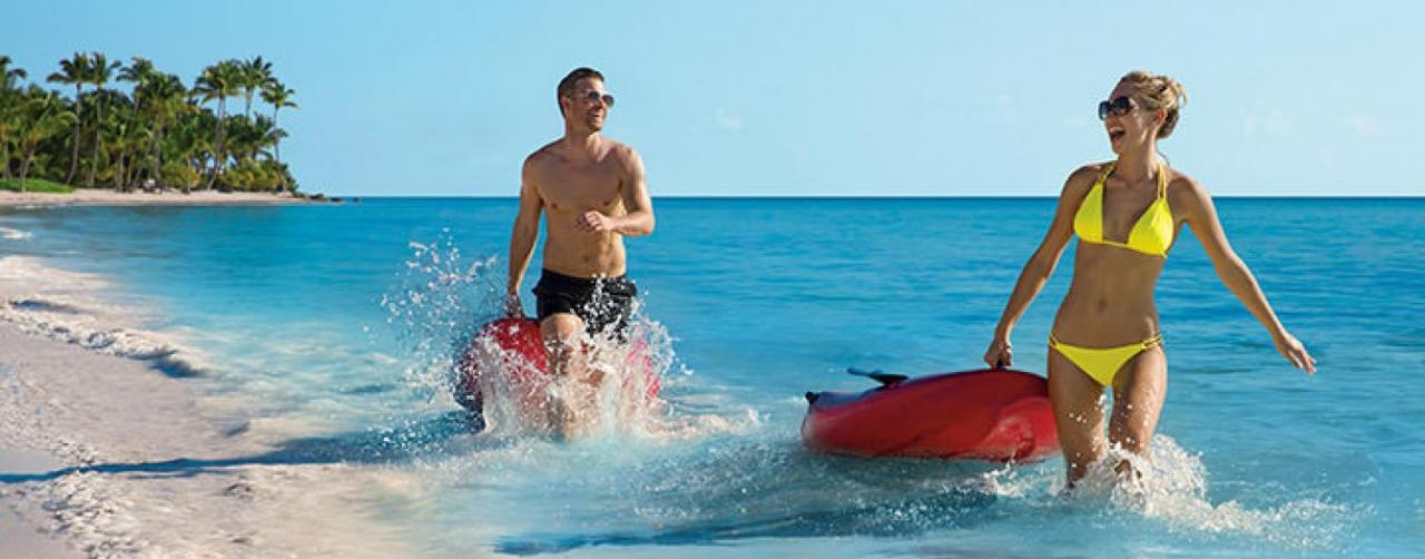 Secrets Aura Cozumel Cozumel Mexico Seccc_couple_paddleboards_4a