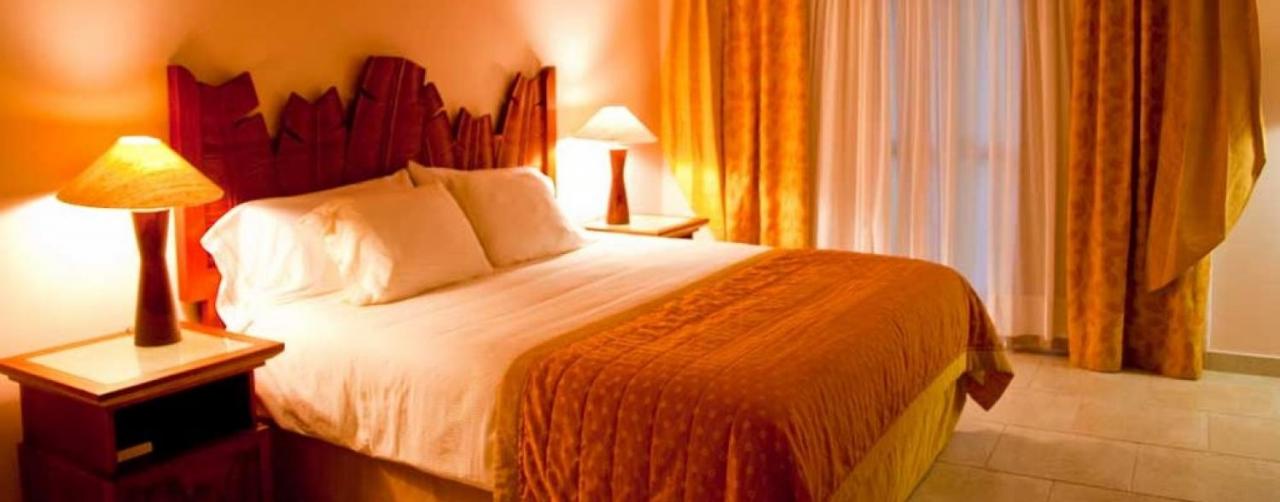 Sonesta Maho Beach Resort Casino St Martin Caribbean Deluxe_suite_bedroom_r