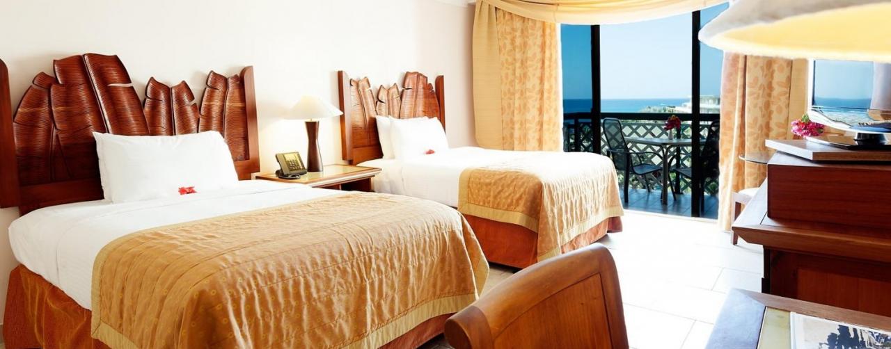 St Martin Caribbean Sonesta Maho Beach Resort Casino Room_premier_ocean_view Revmgr02_s
