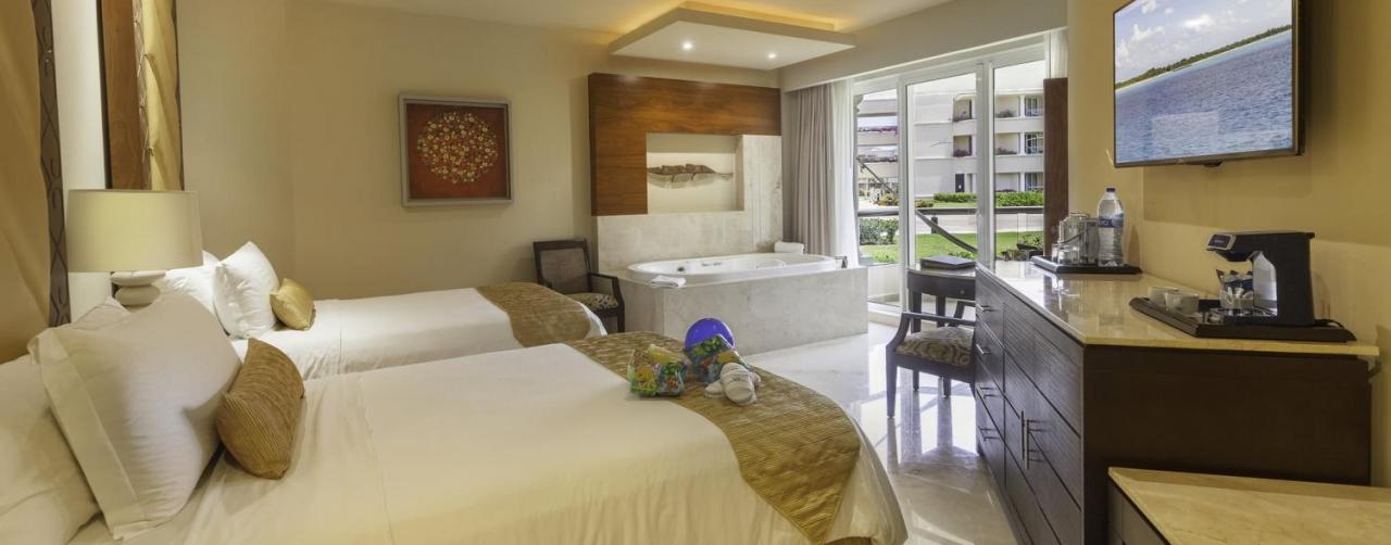 The Grand At Moon Palace Cancun Cancun Mexico Family_deluxe_02_s