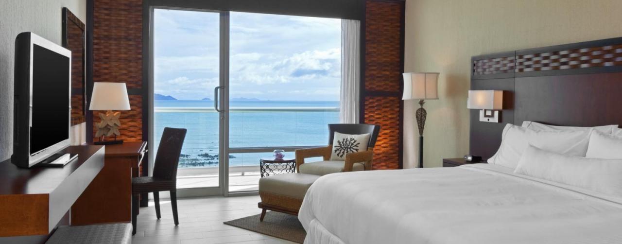Wes3386gr 115673 Deluxe_king_ocean_view_room_s The Westin Playa Bonita Panama Panama