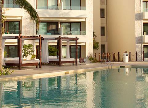 Akumal Bay Beach Wellness Resort Pool 2