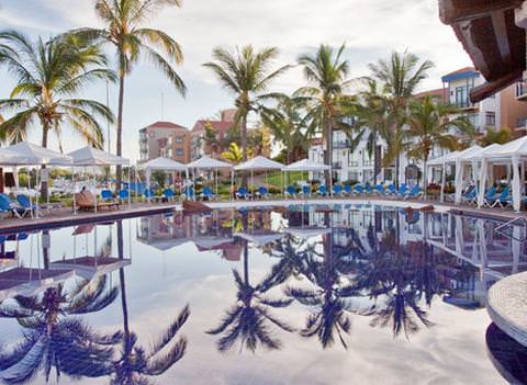 El Cid Marina Beach Hotel Pool 2