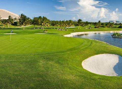 Golfing Iberostar Cancun Activities