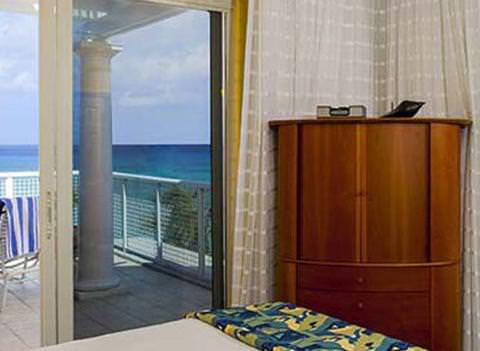 Grand Cayman Beach Suites