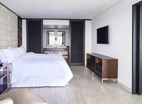 Grand Fiesta Americana Room 1