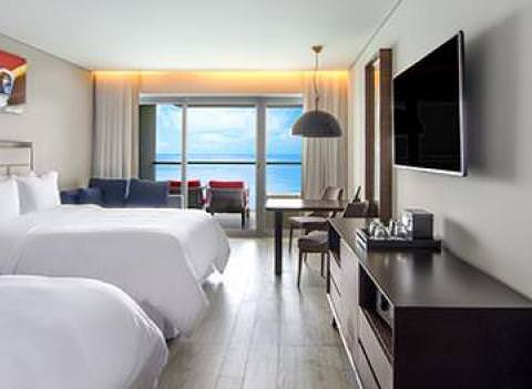 Grand Fiesta Americana Room 4
