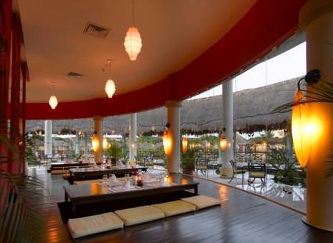 Grand Palladium Colonial Kantenah Restaurant 38