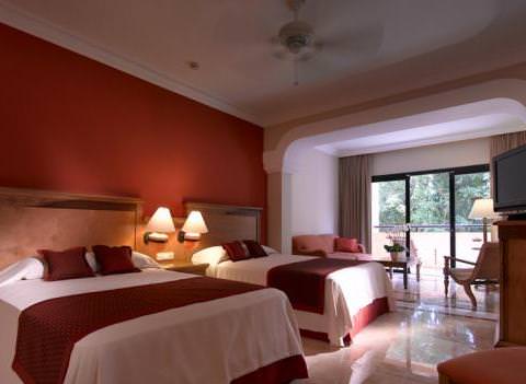 Grand Palladium Colonial Kantenah Room 7