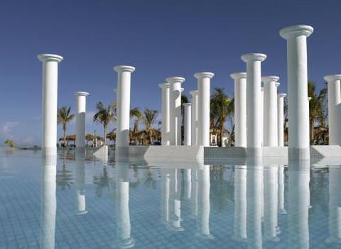 Grand Palladium Jamaica Resort Spa Pool 1