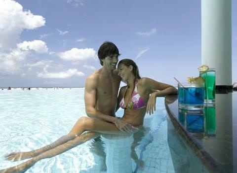 Grand Palladium Jamaica Resort Spa Pool Bar