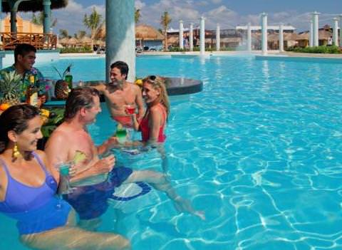 Grand Palladium White Sands Resort Pool 1