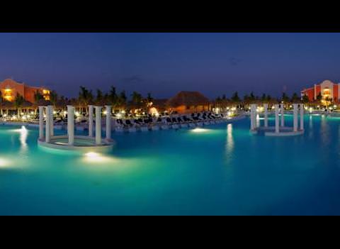 Grand Palladium White Sands Resort Pool 5