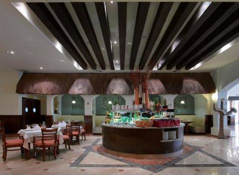 Grand Palladium White Sands Resort Restaurant 32