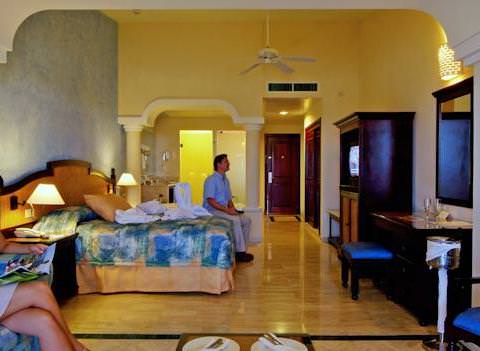 Grand Palladium White Sands Resort Room