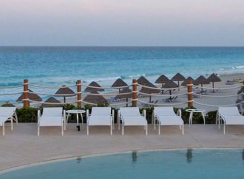 Grand Park Royal Cancun Caribe Pool 6