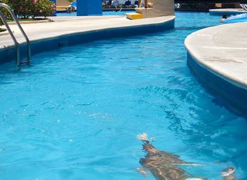 Holiday Inn Resort Los Cabos Pool 1
