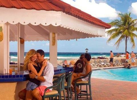 Holiday Inn Sunspree Montego Bay Pool 2