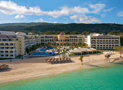 Iberostar Grand Hotel Rose Hall Beach Has Turquoise Water