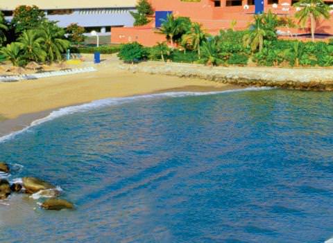 Las Brisas Huatulco Beach 1