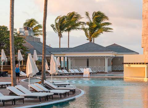 Memories Grand Bahama Beach Casino Pool