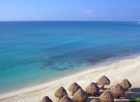 Now Jade Riviera Cancun Beach 1