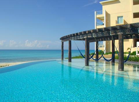 Now Jade Riviera Cancun Pool 1